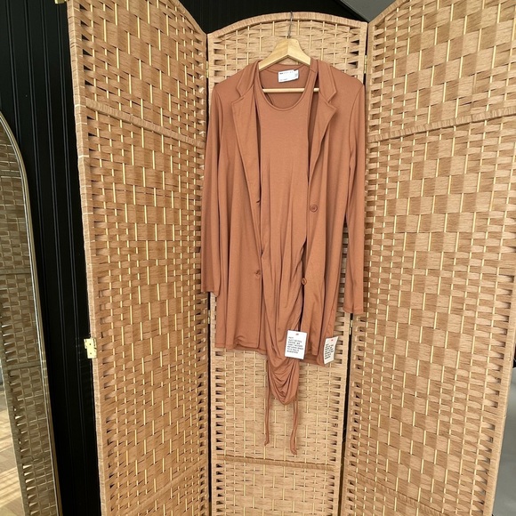 COPY - ASOS design 2 in one mini dress with oversized blazer. Coco color, size … - Picture 5 of 5